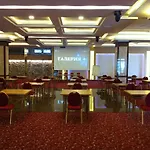 Otel National Palace Wine & 4*