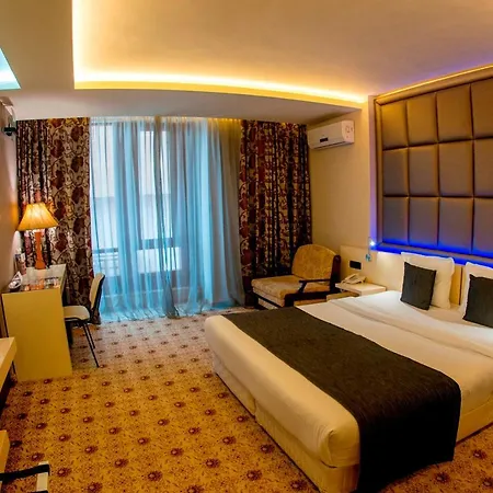 National Palace Wine & Sliven