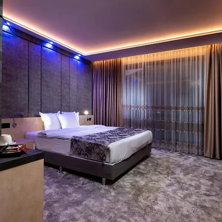 Hotel National Palace Wine &