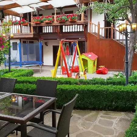 National Palace Wine & Sliven