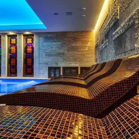 National Palace Wine & Sliven