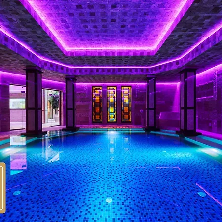 National Palace Wine &