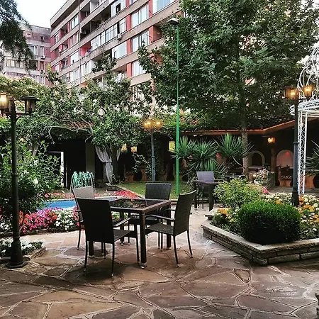 National Palace Wine & Hotel