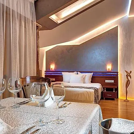 National Palace Wine & Хотел 4*