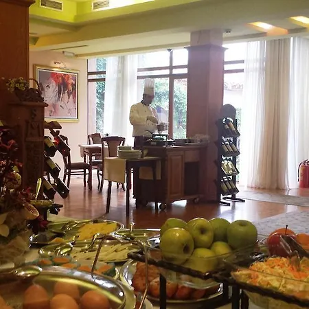 Hotel National Palace Wine & Sliwen