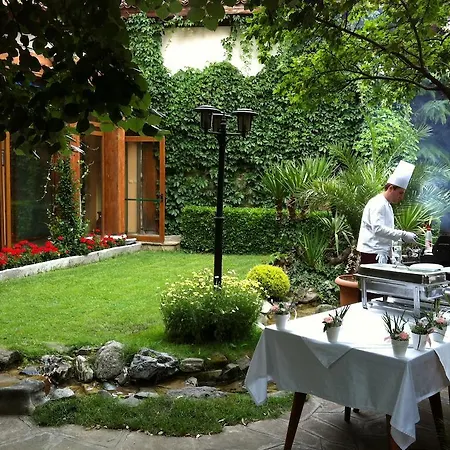 Hotel National Palace Wine &