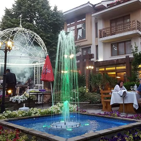 Hotel National Palace Wine & 4*